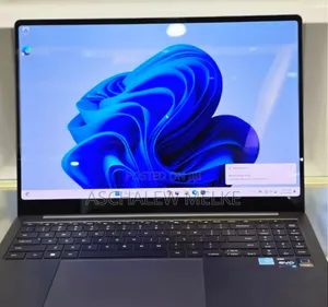 New Laptop Dell XPS 15 16GB Intel Core I7 SSD 1T