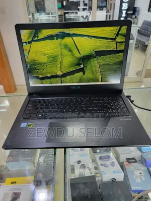 Laptop Asus VivoBook 15 X505BA 16GB Intel Core I7 HDD+SSD 256GB
