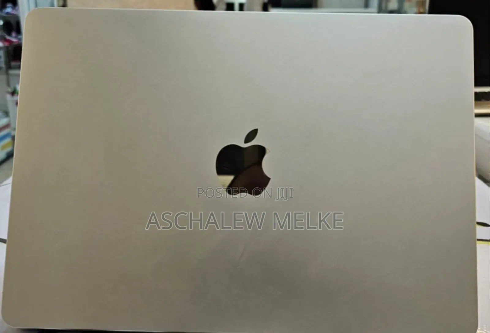Laptop Apple MacBook Air 2022 M2 8GB Apple M2 SSD 256GB