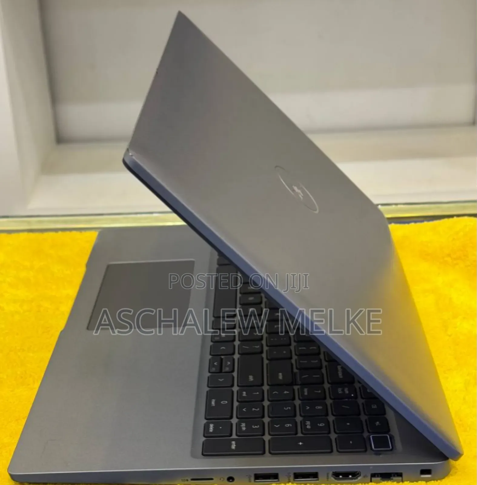 New Laptop Dell Precision 15 3520 16GB Intel Core I7 SSD 1T