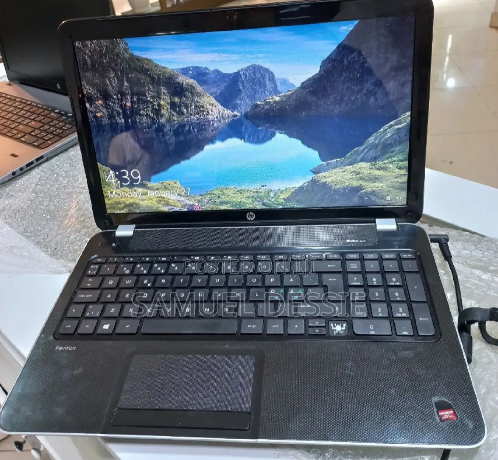 Laptop HP Pavilion 15 8GB AMD A6 HDD 1T