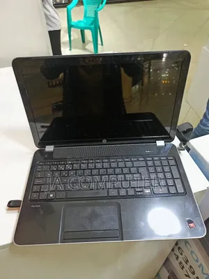 Laptop HP Pavilion 15 8GB AMD A6 HDD 1T