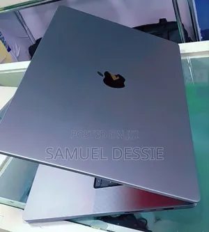 Photo - New Laptop Apple MacBook Pro 2021 M1 16GB Apple M1 Pro SSD 512GB