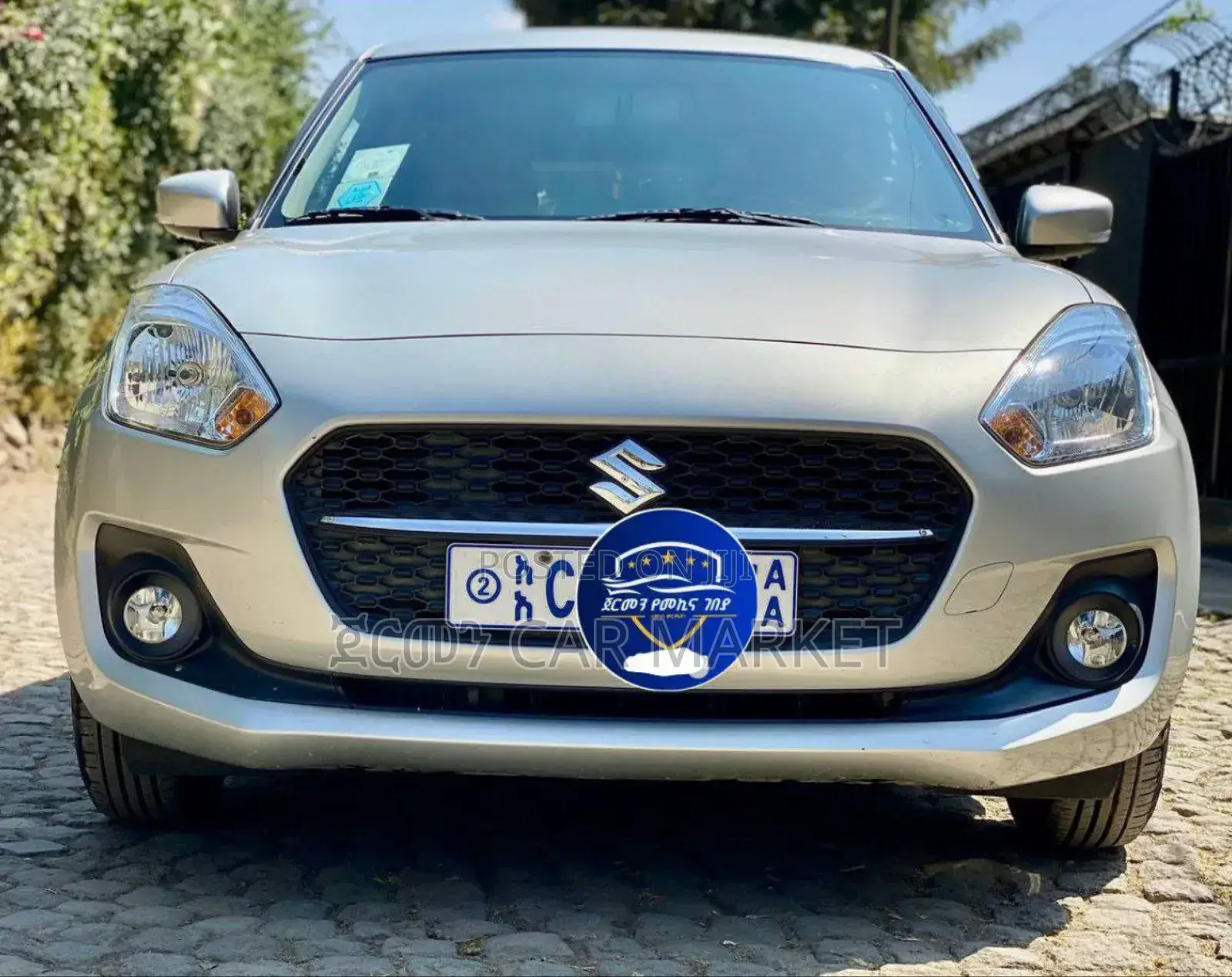 Suzuki Swift 2022 Silver