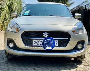Suzuki Swift 2022 Silver