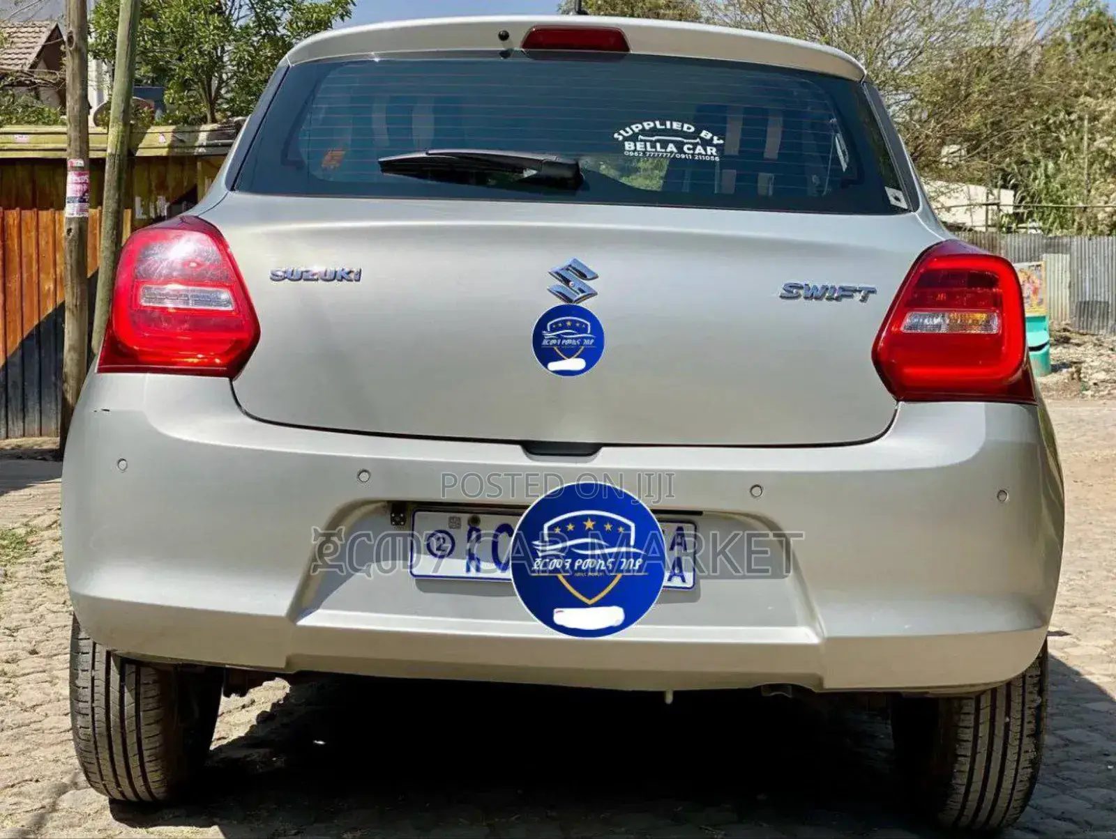 Suzuki Swift 2022 Silver