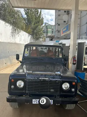 Land Rover Defender 1998 Blue