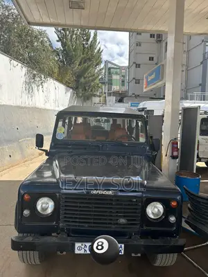 Land Rover Defender 1998 Blue