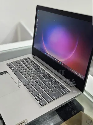 New Laptop Lenovo Ideapad 3 8GB Intel Core I5 SSD 256GB