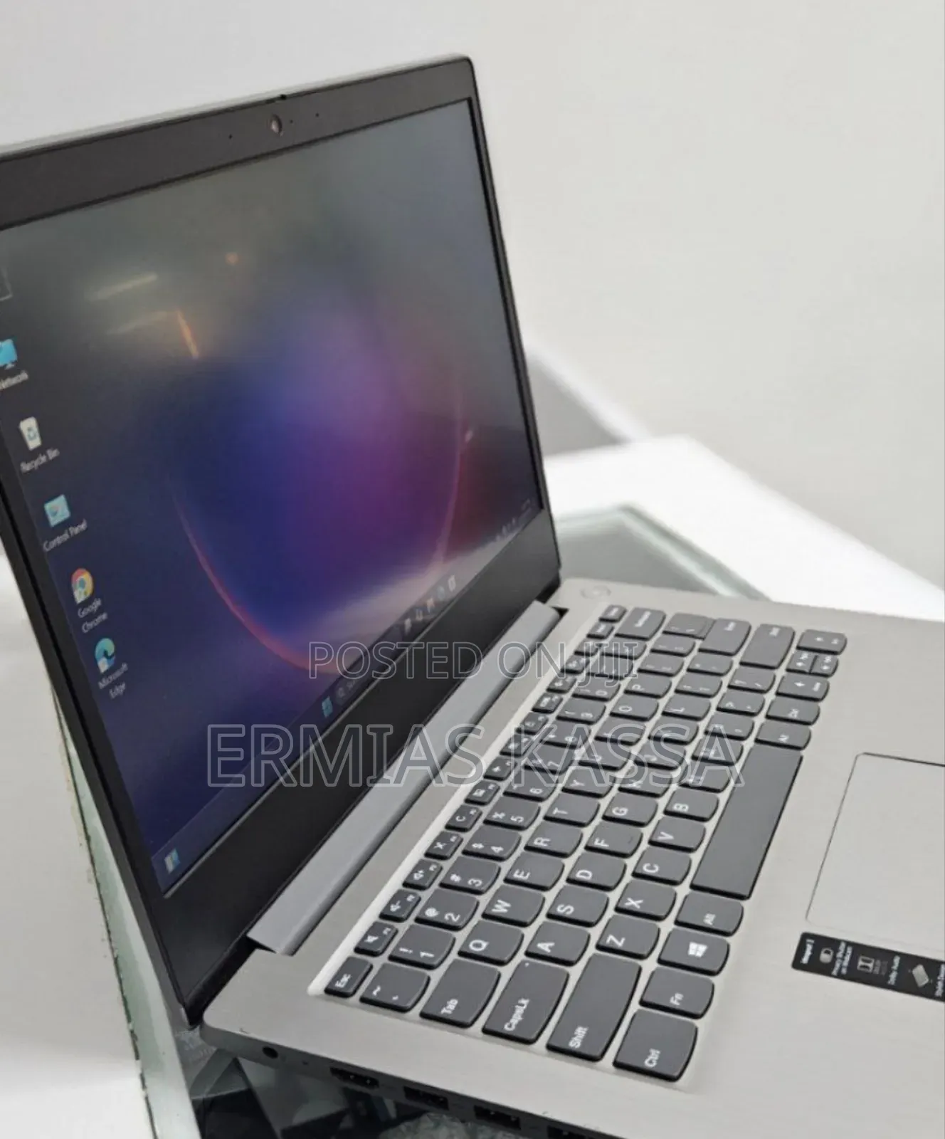 New Laptop Lenovo Ideapad 3 8GB Intel Core I5 SSD 256GB