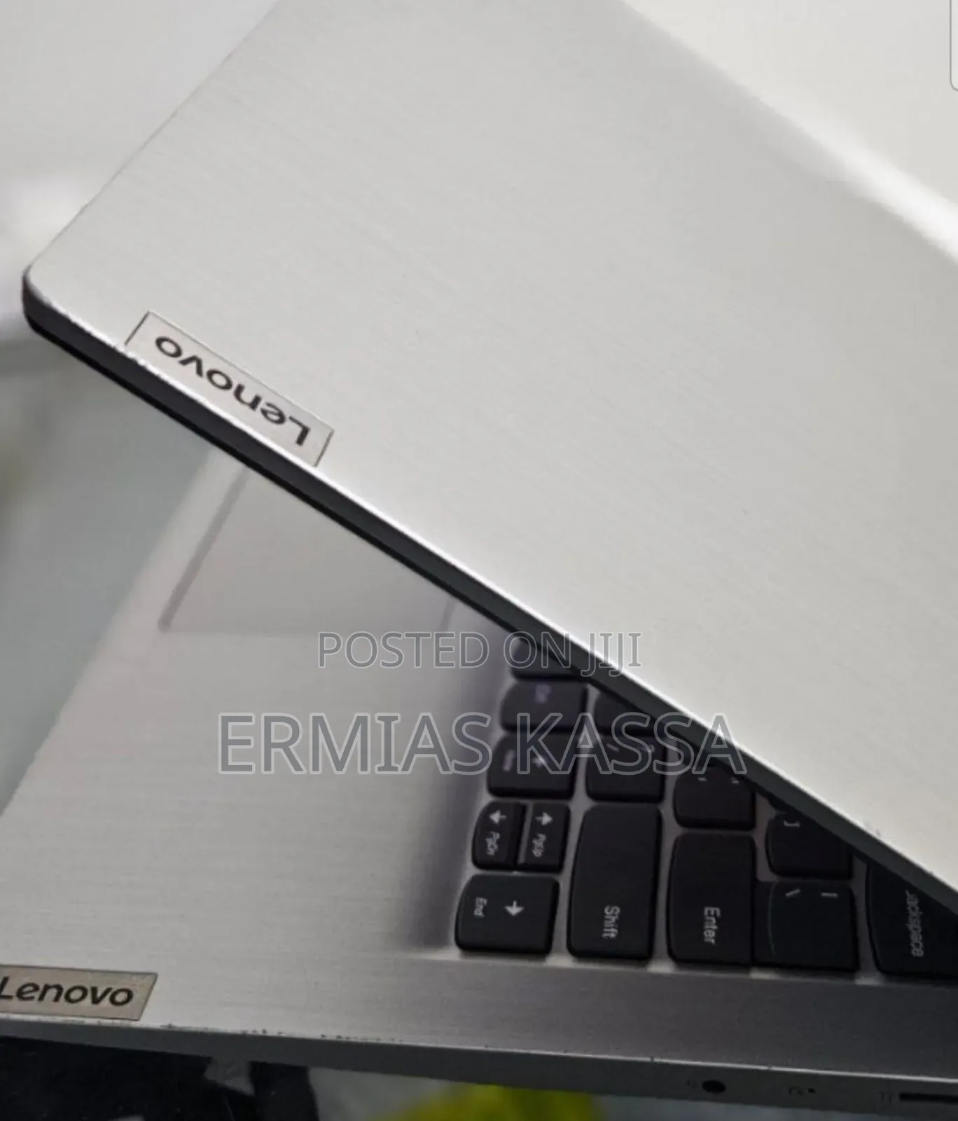 New Laptop Lenovo Ideapad 3 8GB Intel Core I5 SSD 256GB