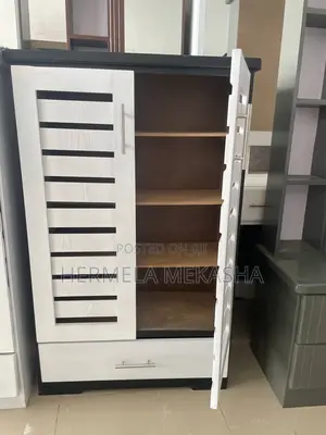 Photo - Yechama Mederderiya