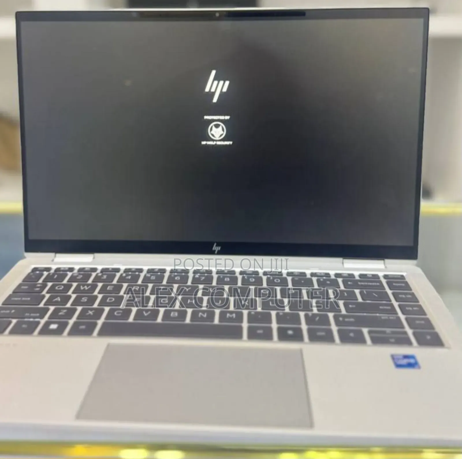 New Laptop HP EliteBook 1040 G8 32GB Intel Core I7 SSD 512GB