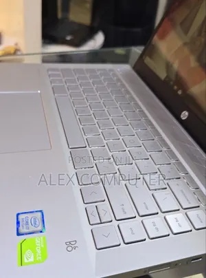 Photo - New Laptop HP Pavilion 14 16GB Intel Core I7 SSD 512GB