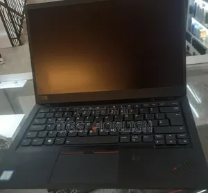 Photo - New Laptop Lenovo ThinkPad Yoga 16GB Intel Core I5 SSD 512GB