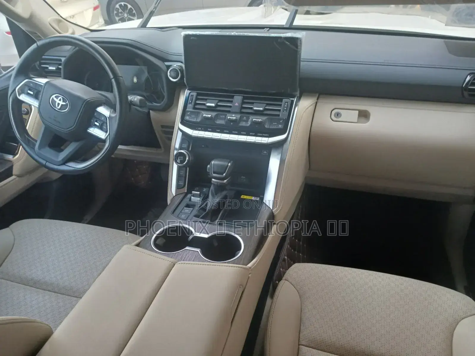 Toyota Land Cruiser 2023 White