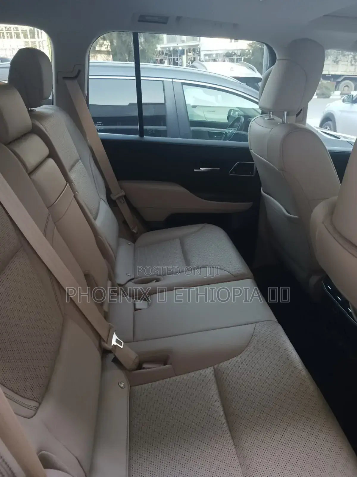 Toyota Land Cruiser 2023 White