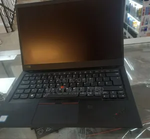 Photo - New Laptop Lenovo ThinkPad Yoga 370 16GB Intel Core I5 SSD 512GB