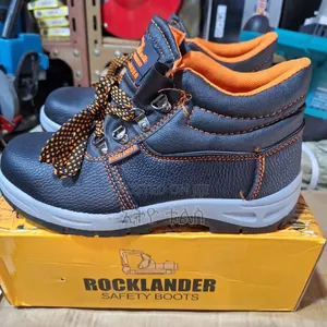 SAFETY Boots