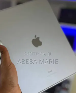 Photo - New Apple iPad 10.2 (2020) 256 GB