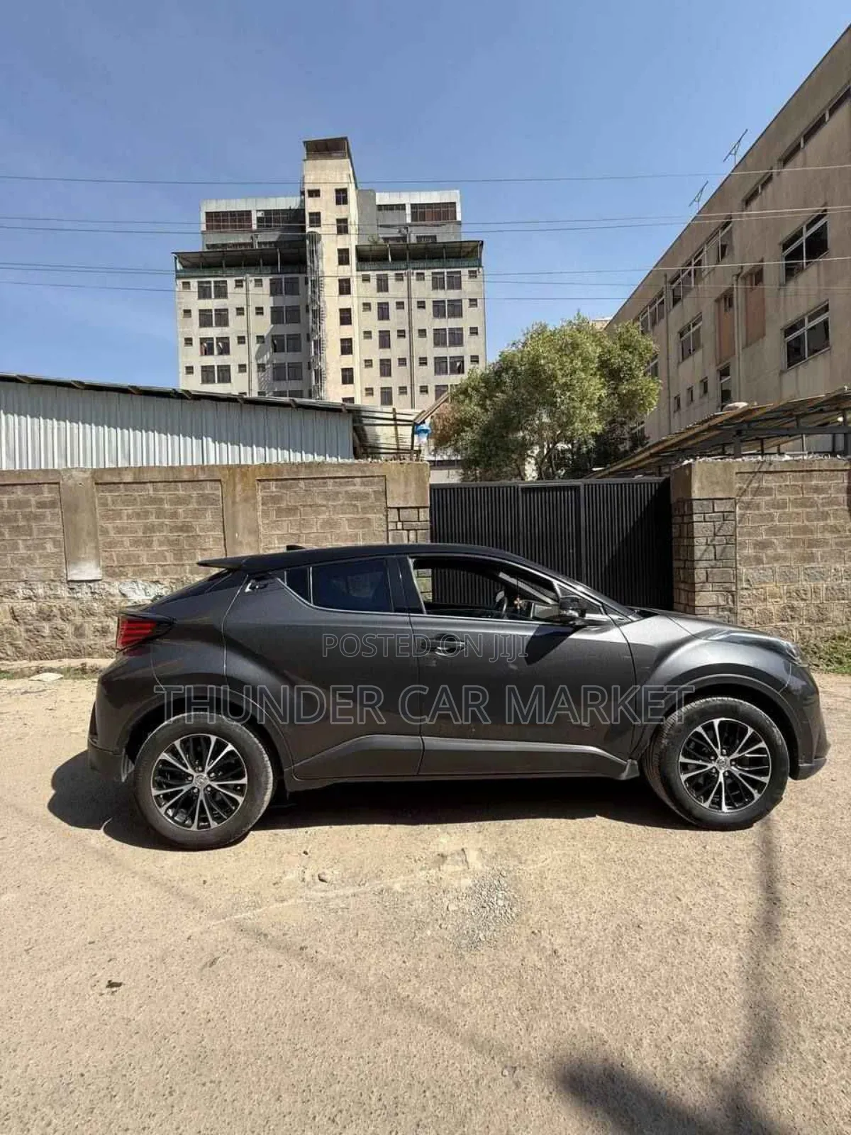 Toyota C-HR 2021 Gray