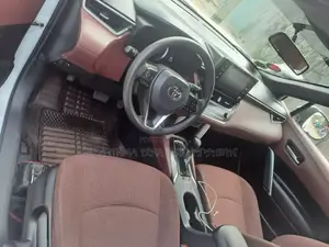 New Toyota Corolla Cross 2023 White