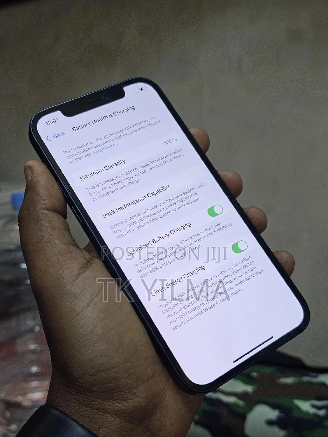 New Apple iPhone 12 64 GB Black