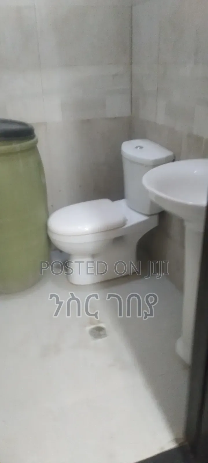 Furnished 2bdrm Condo in Ayat 49, 40/60, Yeka for rent