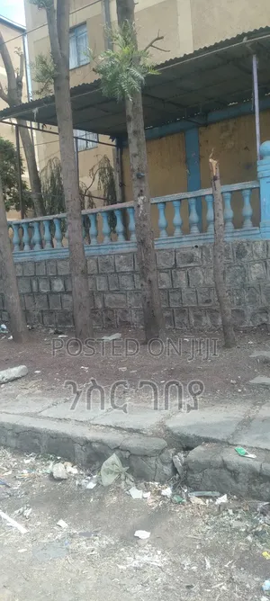 Photo - Commercial (Rent)