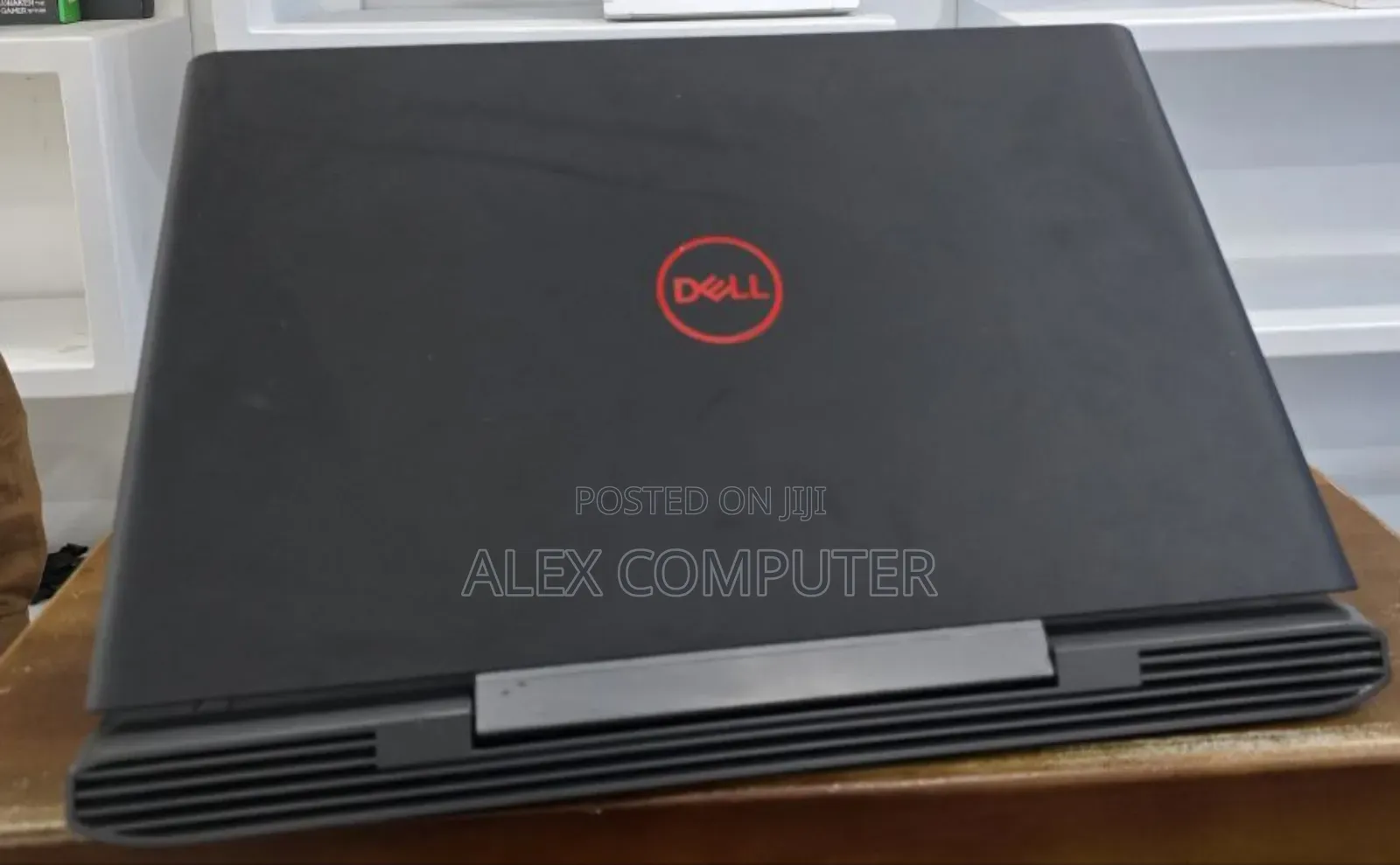 New Laptop Dell Inspiron 15 7580 16GB Intel Core I7 SSD 16 GB