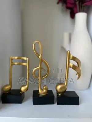 ለስጦታ Musical Notes Statue Ornament