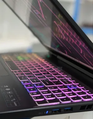 New Laptop Acer Predator Helios Neo 16 16GB Intel Core I7 SSD 1T