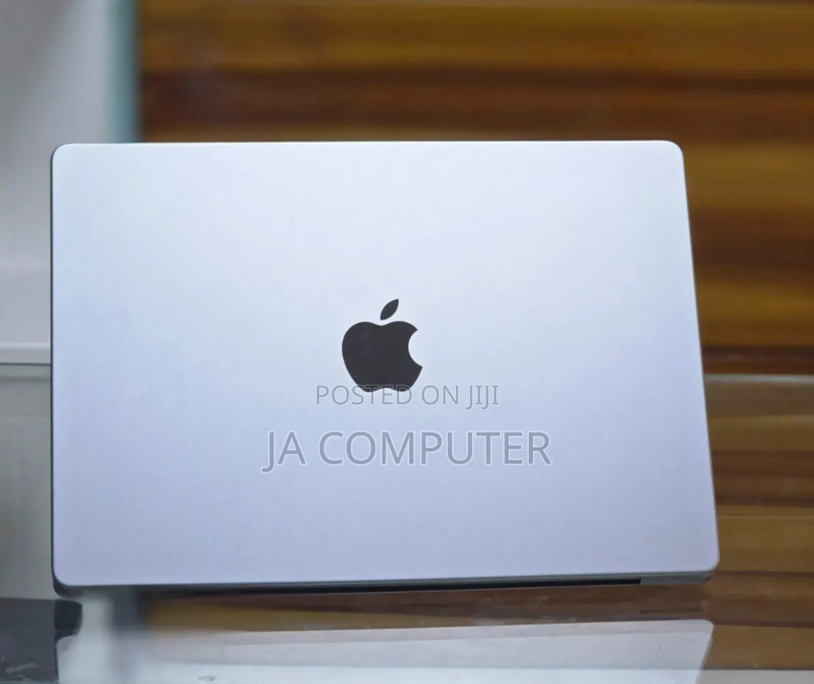 New Apple MacBook Pro 2023 M3 Pro 14-Inch 16GB Apple M3 Max SSD 512GB