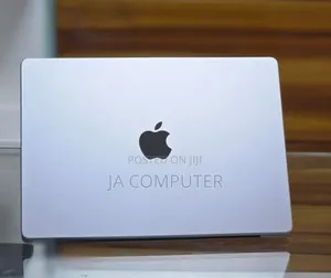 New Apple MacBook Pro 2023 M3 Pro 14-Inch 16GB Apple M3 Max SSD 512GB