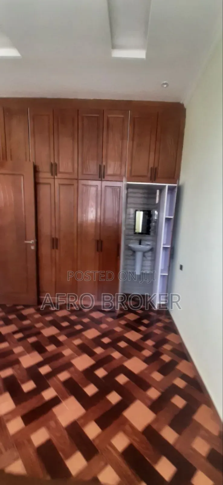 Furnished 3bdrm Villa in Alem Bank, Akaky Kaliti for sale