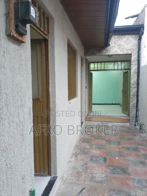 Furnished 2bdrm Villa in Woreda 8, Akaky Kaliti for sale