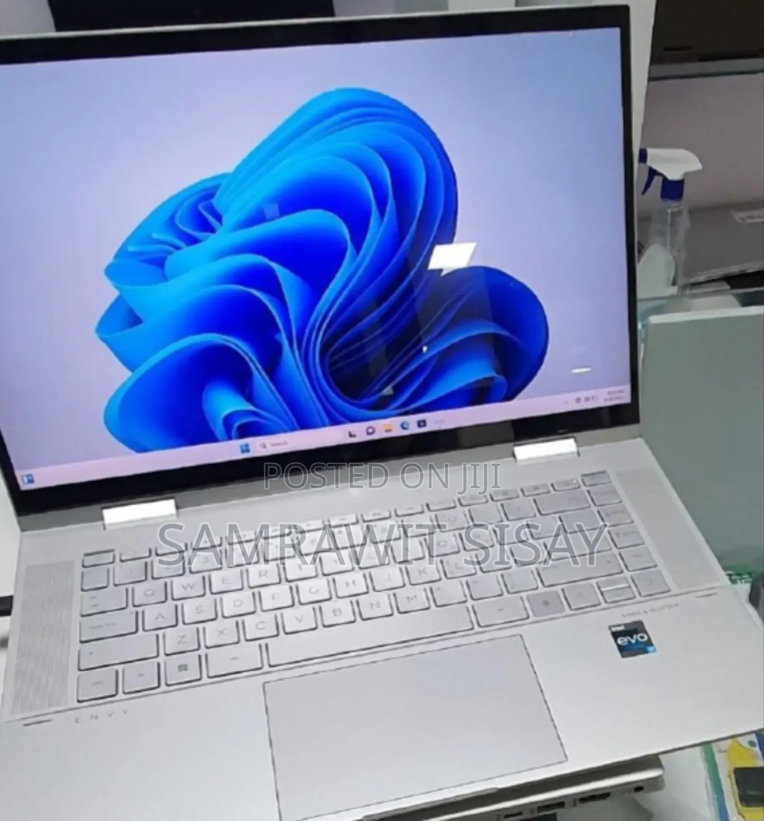 New Laptop HP Envy X360 16GB Intel Core I7 SSD 1T