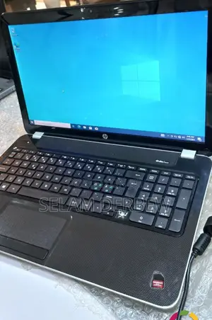 Photo - Laptop HP Pavilion 10 8GB AMD A6 HDD 1T