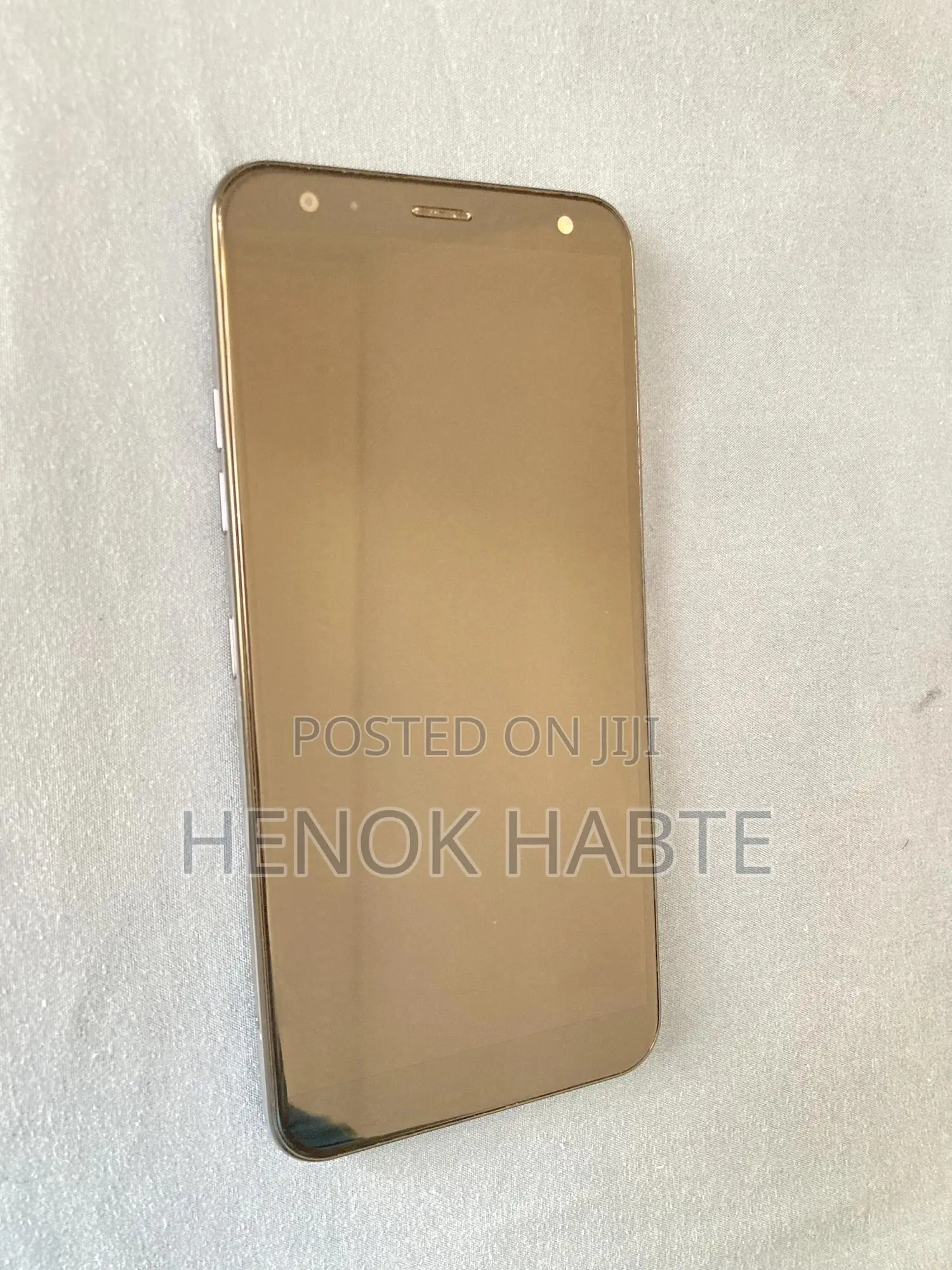 LG K40 32 GB Gray