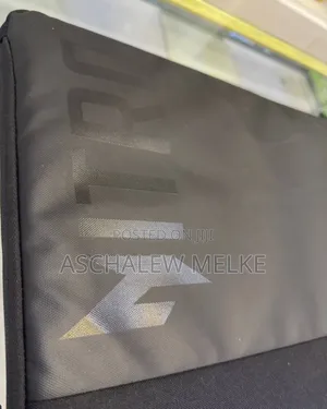 New Laptop Acer Nitro 17 16GB AMD Ryzen 7 SSD 1T