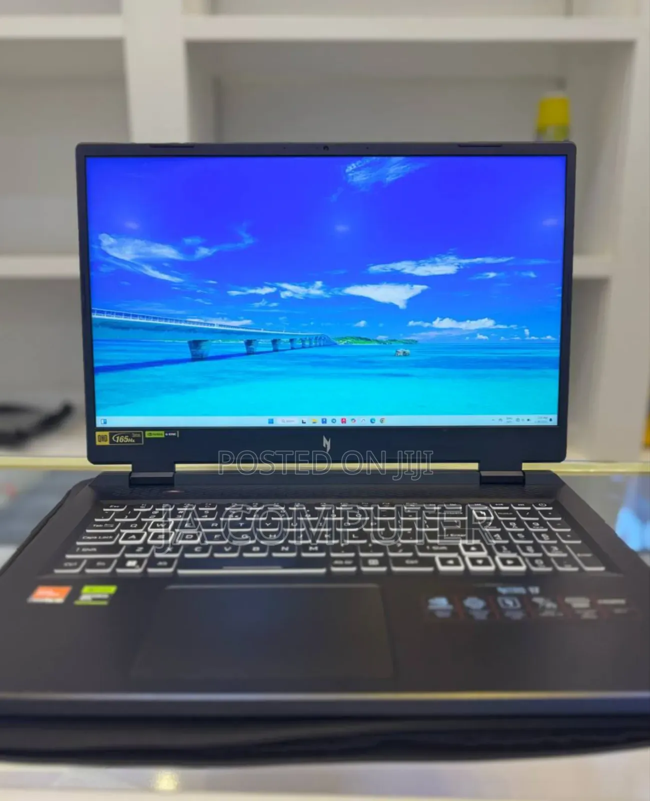 New Laptop Acer Nitro 17 16GB AMD Ryzen 7 SSD 1T