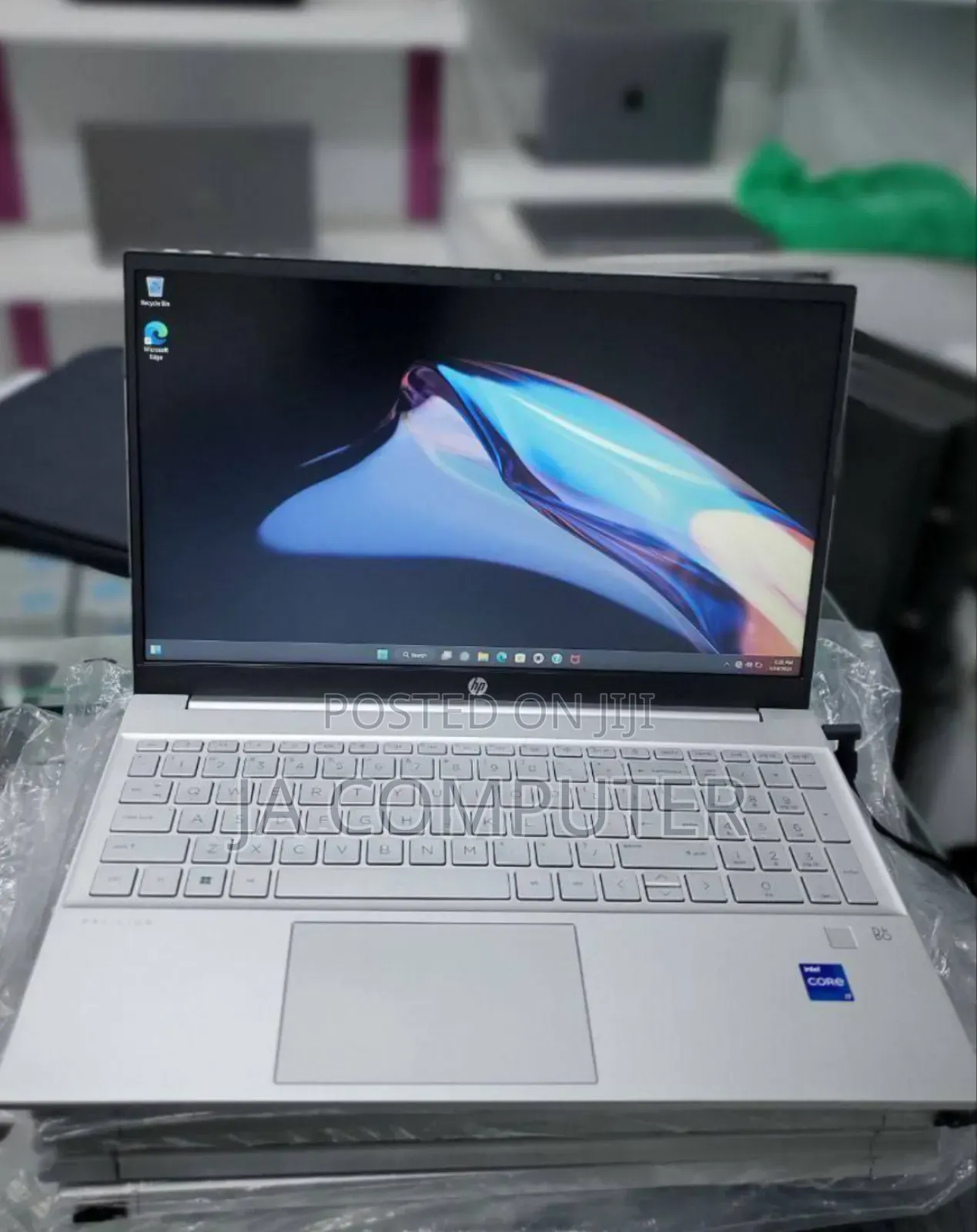 New Laptop HP Pavilion 15 16GB Intel Core I7 SSD 512GB