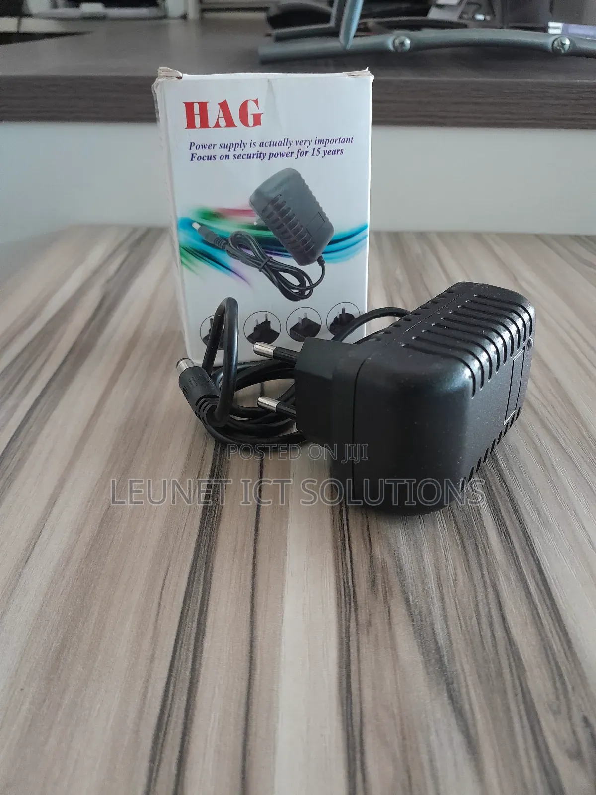 DC Power Adapter 12V 1a/ 12V 2A