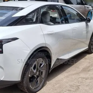 New Toyota bZ3 2024 Silver