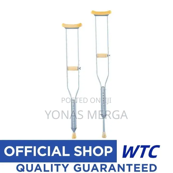 Crutches召grey Crutches Pair羿crutches Are Type of Walking Aid