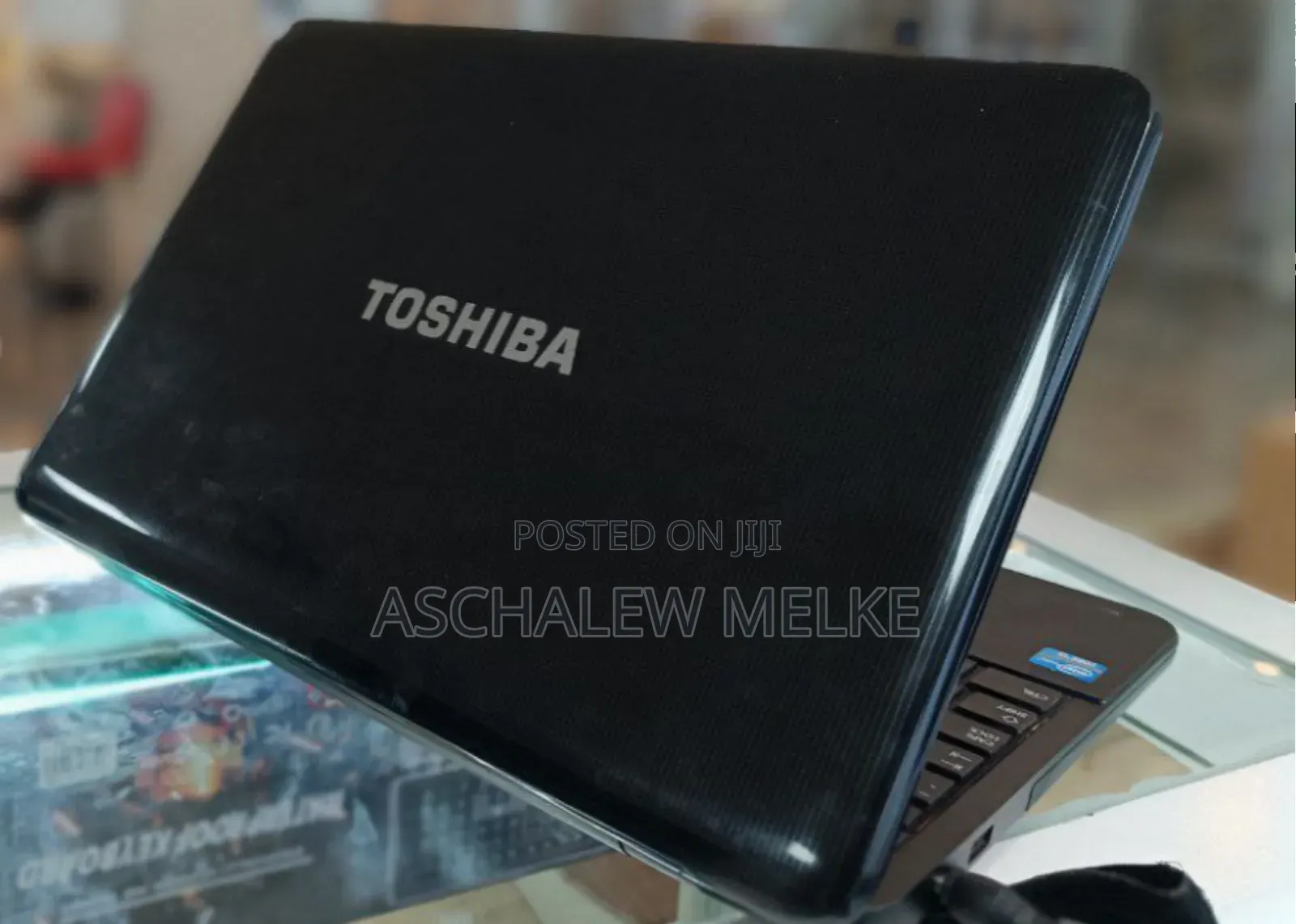 Laptop Toshiba Satellite C850 4GB Intel Core I3 HDD 500GB