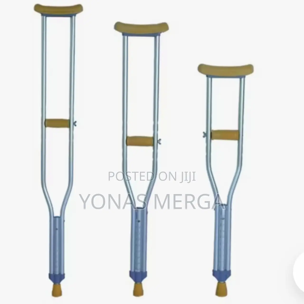 1 Pair of Adjustable Axillary Crutches奕handles(×2), Foldable