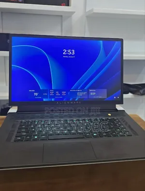 New Laptop Alienware M17x R2 32GB Intel Core i7 SSD 1T