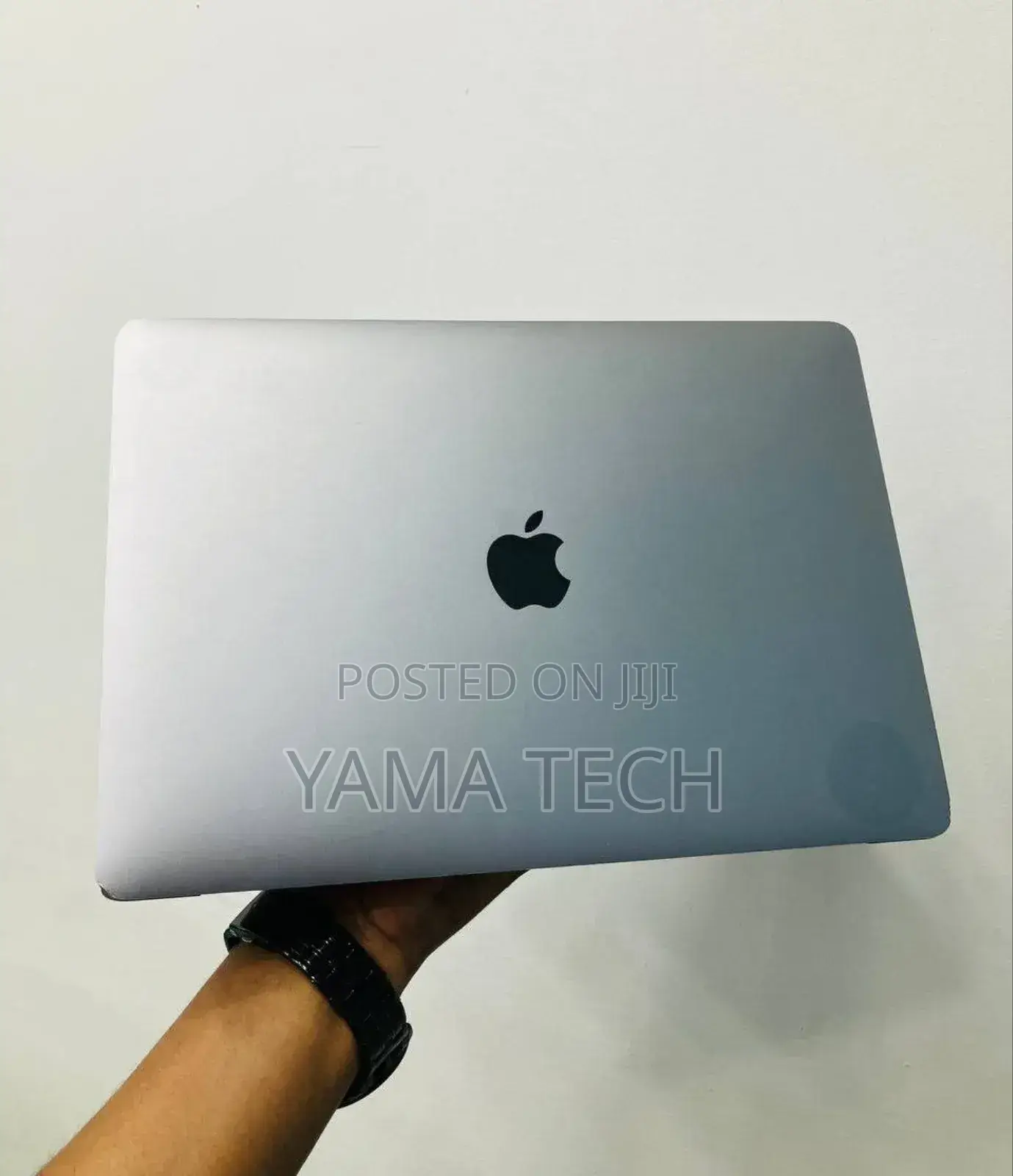 New Laptop Apple MacBook Pro 2016 16GB Intel Core I7 SSD 512GB