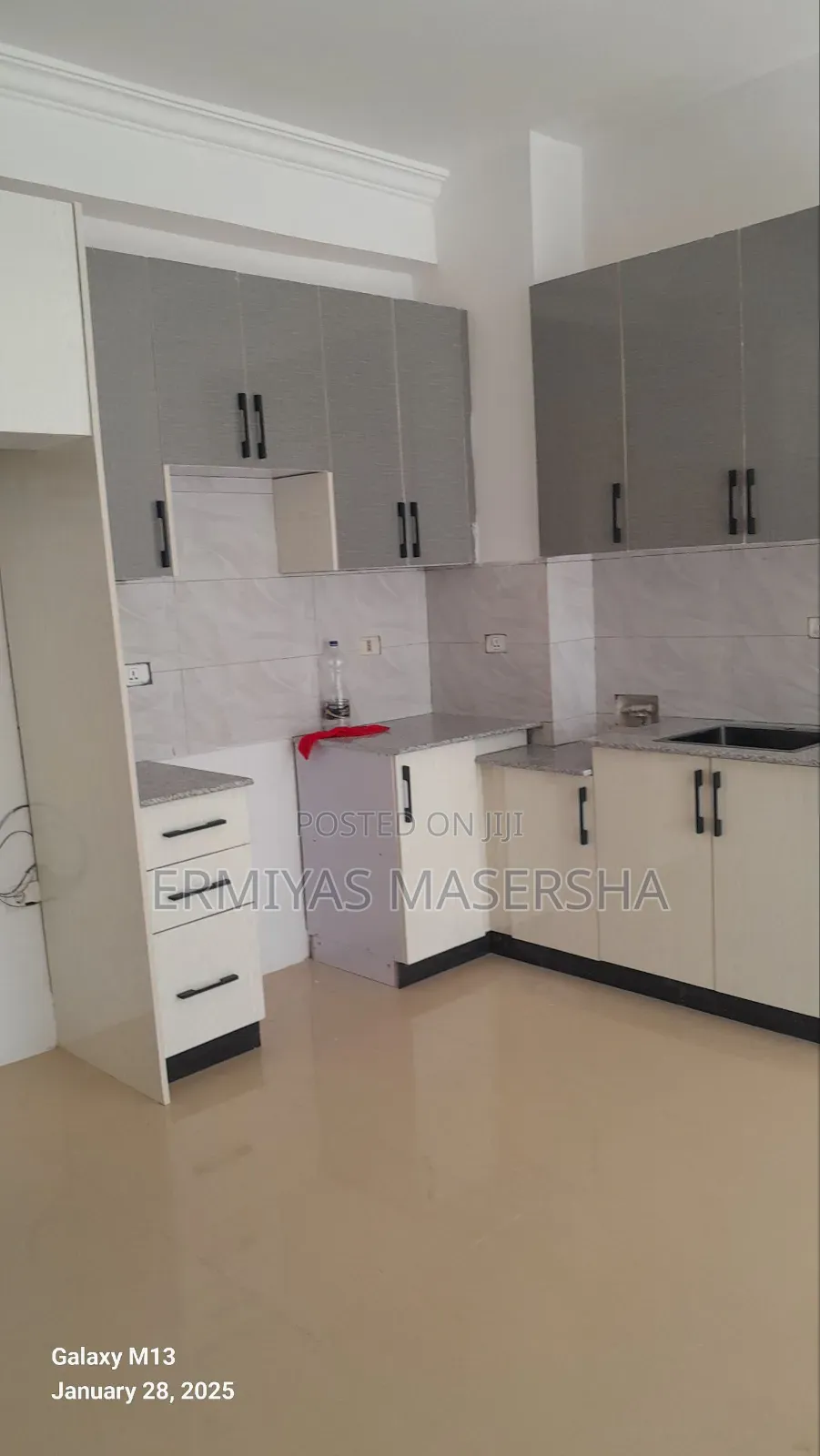 Furnished 2bdrm Apartment in Yeka for sale